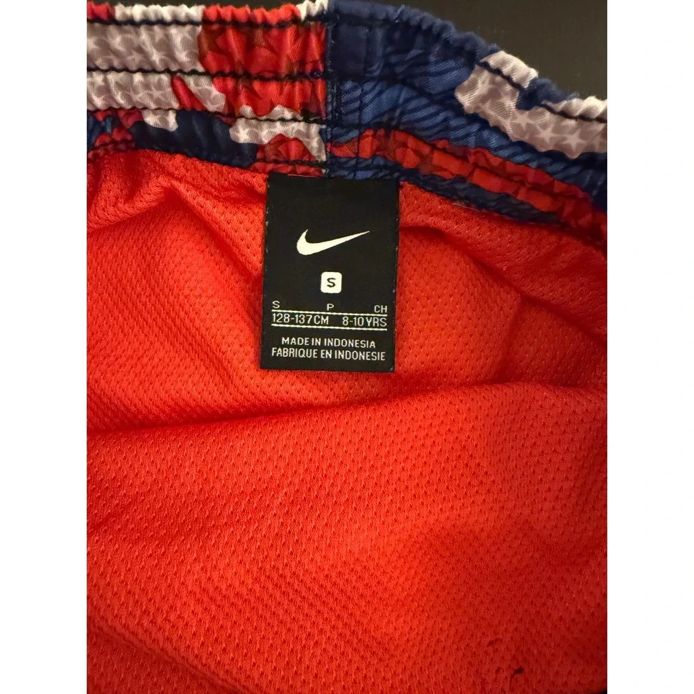 Nike Boys 7